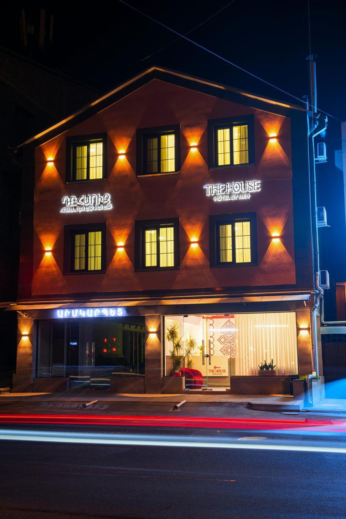 The House Hotel Jerevan Eksteriør bilde